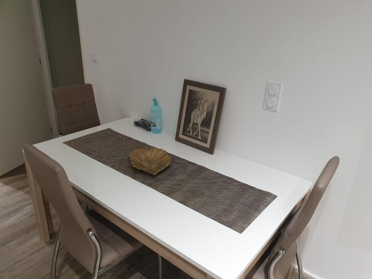 Appartement Cosy Et Chaleureux Лон-льо-Соние Екстериор снимка